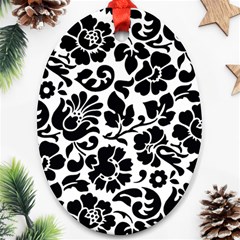 Black Floral Background, Vintage Floral Pattern Ornament (oval)