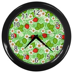 Strawberries Pattern Seamless Wall Clock (black)