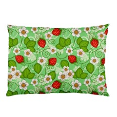 Strawberries Pattern Seamless Pillow Case