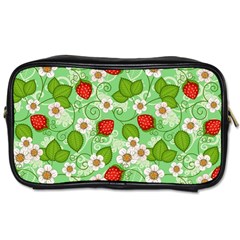 Strawberries Pattern Seamless Toiletries Bag (two Sides)