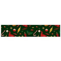 Texture, Pattern, Red, Craciun, Christmas, Hat, Santa, Green Small Premium Plush Fleece Scarf