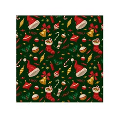 Texture, Pattern, Red, Craciun, Christmas, Hat, Santa, Green Square Satin Scarf (30  X 30 ) by kyorashop23