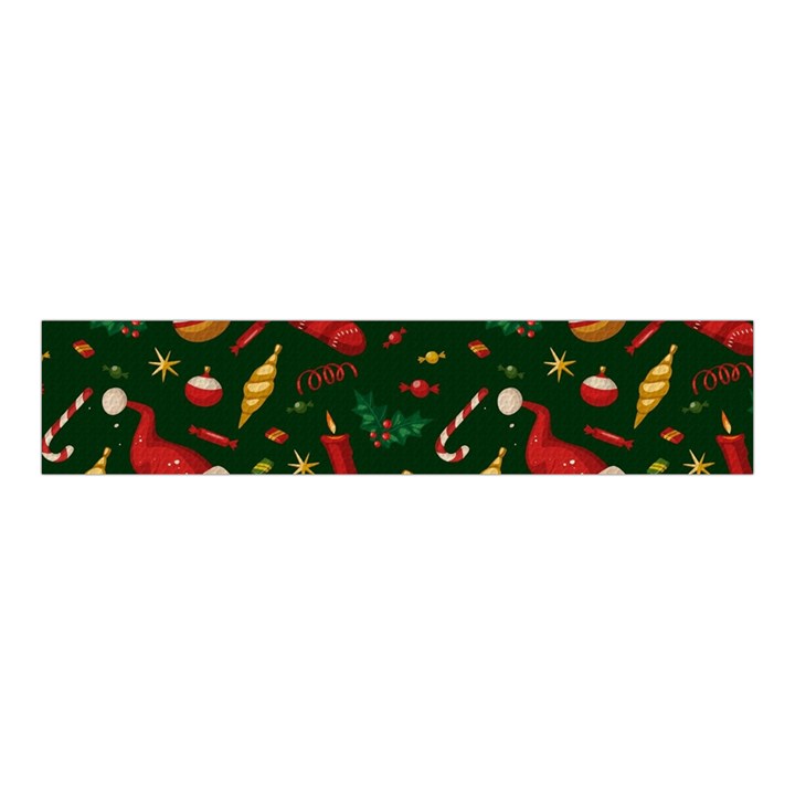 Texture, Pattern, Red, Craciun, Christmas, Hat, Santa, Green Velvet Scrunchie