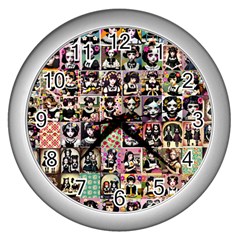 Spanish Gothic Girls Pattern Wall Clock (silver)