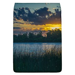 Peaceful Horizons Of Uruguay  Removable Flap Cover (l)