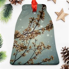 Dreamy Nature Motif Ornament (bell)