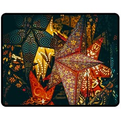 Star Lantern Lighting Fleece Blanket (medium)