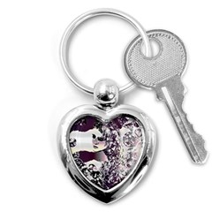 Marina Paper Cut Key Chain (heart)