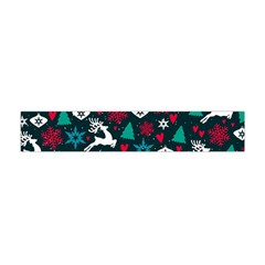 Holiday Season Pattern December Happy Holidays Merry Christmas Winter Family Festive New Year Premium Plush Fleece Scarf (mini)