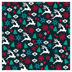 Holiday Season Pattern December Happy Holidays Merry Christmas Winter Family Festive New Year Lightweight Scarf 