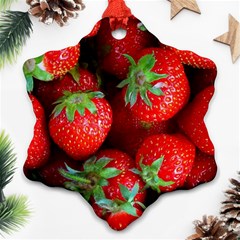 Strawberry, Berries, Fresh, Red Ornament (snowflake)