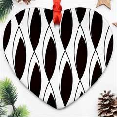 Black Minimalist Leaves Ornament (heart)