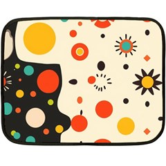 Geometric Design Fleece Blanket (mini)