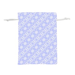 Light Purple And White Floral Pattern Lightweight Drawstring Pouch (s)