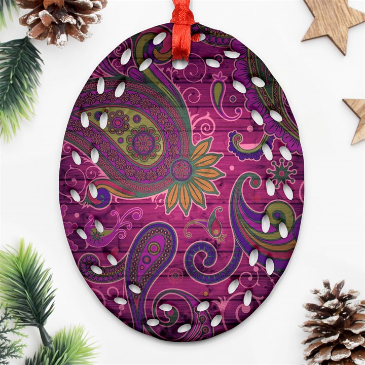 Abstract Purple Pattern Ornament (Oval Filigree)