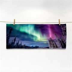 Northern Lights Aurora Night Nature Hand Towel