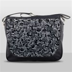 Be true be yourself typographic print pattern Messenger Bag Front