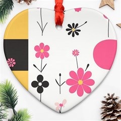  Minimalist Pattern With Simple Lines,flower And Shapes, Creating A Clean And Modern Ornament (heart)