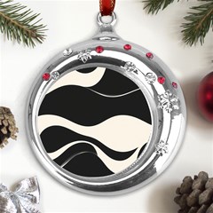 A Minimalist Pattern With Simple Lines And Shapes, Creating A Clean And Modern Aesthetic 06 Metal Snowflake Red Crystal Round Ornament