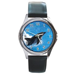 Swimming Dolphin Round Metal Watch