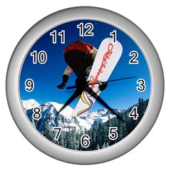 Snowboard Sport Airborne Wall Clock (silver)