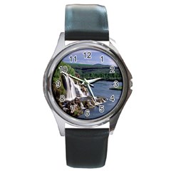 Land2 Round Metal Watch