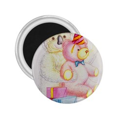 Koala And Bear  Regular Magnet (round)